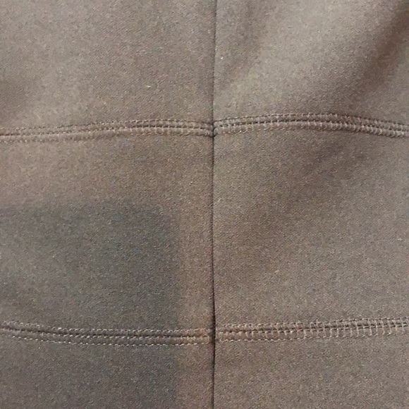 Vince Camuto fit and flare black dress cap sleeves topstitching size 2 - Picture 4 of 5